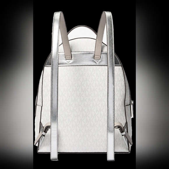 MICHAEL MICHAEL KORS FULL-SIZE BACKPACK with A DUSTBAG - Picture 3 of 7